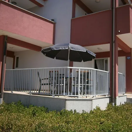 Zobic Apartment Rab Town